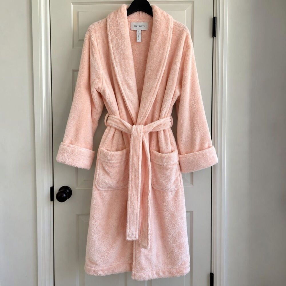 COZY EARTH Luxe Bath Robe – Blossom Pink – Size Small – NWT